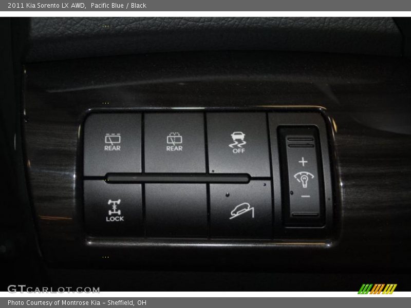 Pacific Blue / Black 2011 Kia Sorento LX AWD