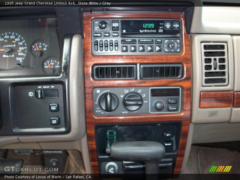 Stone White / Gray 1995 Jeep Grand Cherokee Limited 4x4