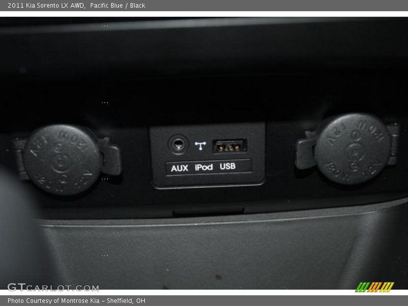 Pacific Blue / Black 2011 Kia Sorento LX AWD