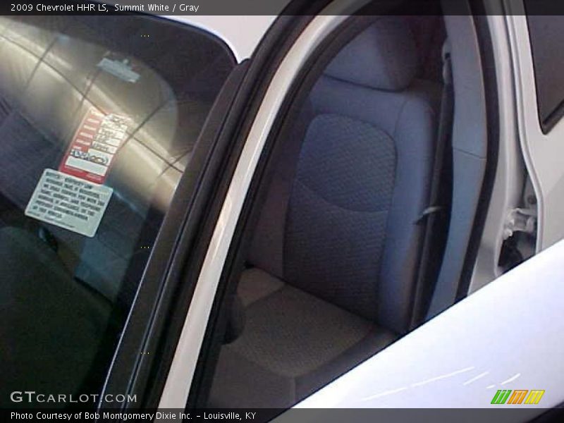 Summit White / Gray 2009 Chevrolet HHR LS