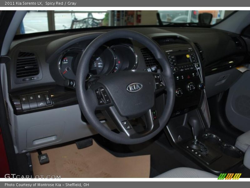 Spicy Red / Gray 2011 Kia Sorento LX
