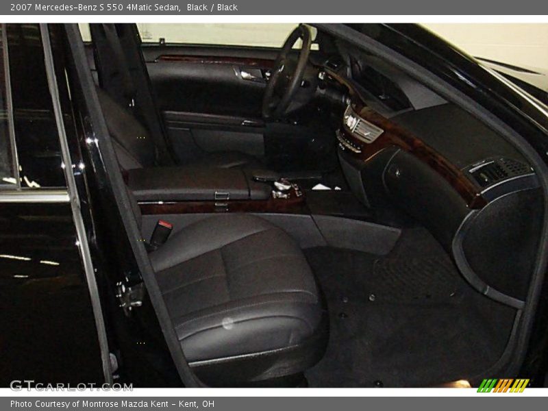 Black / Black 2007 Mercedes-Benz S 550 4Matic Sedan