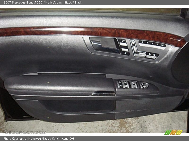 Black / Black 2007 Mercedes-Benz S 550 4Matic Sedan
