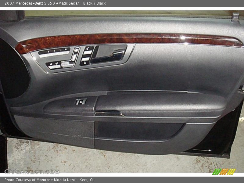 Black / Black 2007 Mercedes-Benz S 550 4Matic Sedan