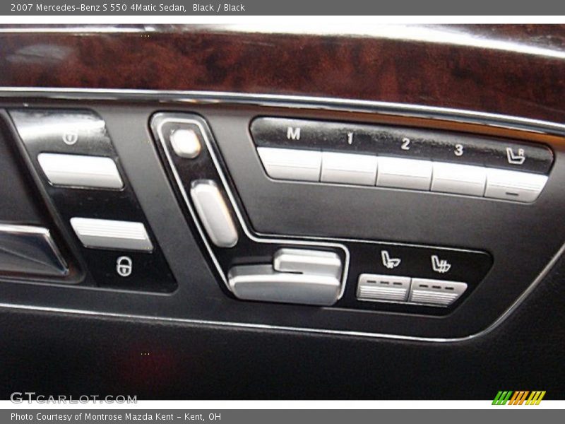 Black / Black 2007 Mercedes-Benz S 550 4Matic Sedan