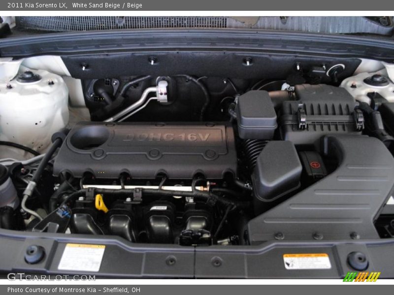 White Sand Beige / Beige 2011 Kia Sorento LX