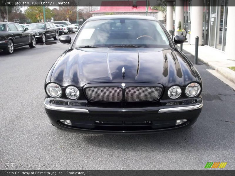 Ebony / Charcoal 2005 Jaguar XJ XJR