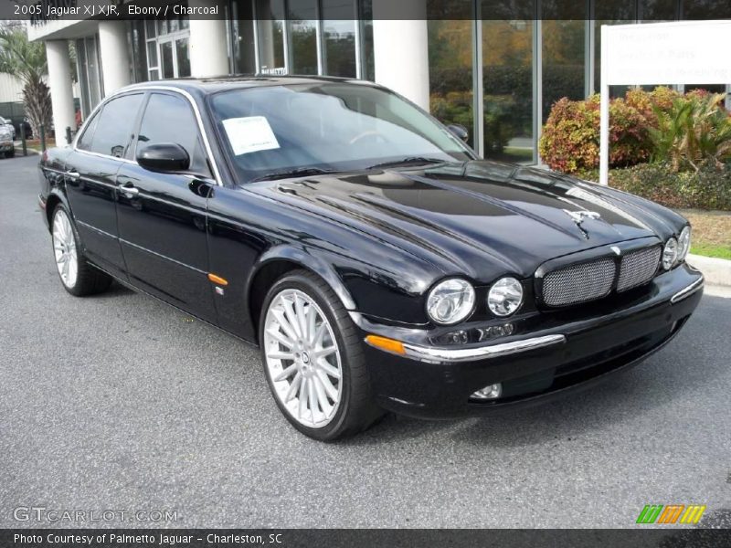 Ebony / Charcoal 2005 Jaguar XJ XJR