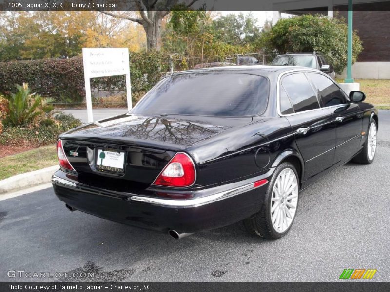 Ebony / Charcoal 2005 Jaguar XJ XJR