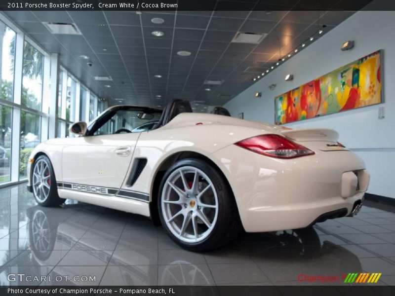 Cream White / Cocoa Brown 2011 Porsche Boxster Spyder