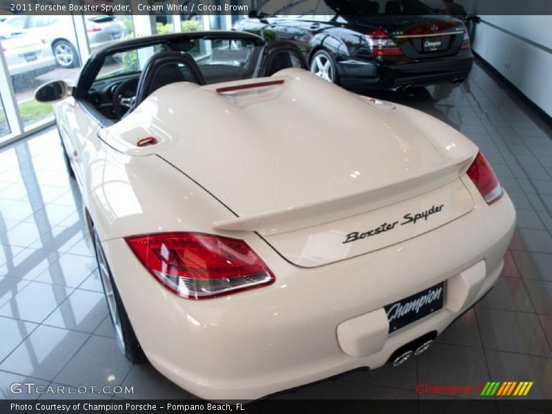 Cream White / Cocoa Brown 2011 Porsche Boxster Spyder