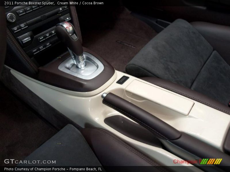 Cream White / Cocoa Brown 2011 Porsche Boxster Spyder