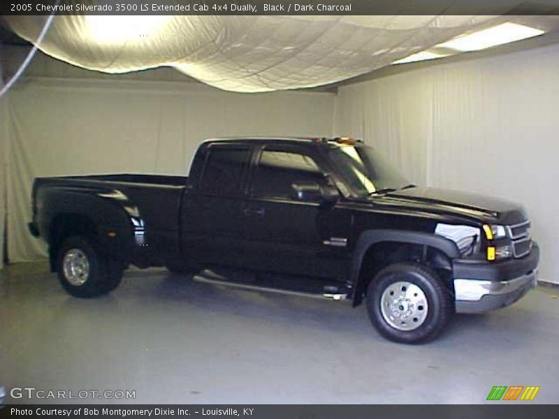 Black / Dark Charcoal 2005 Chevrolet Silverado 3500 LS Extended Cab 4x4 Dually