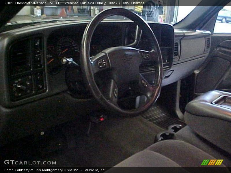 Black / Dark Charcoal 2005 Chevrolet Silverado 3500 LS Extended Cab 4x4 Dually