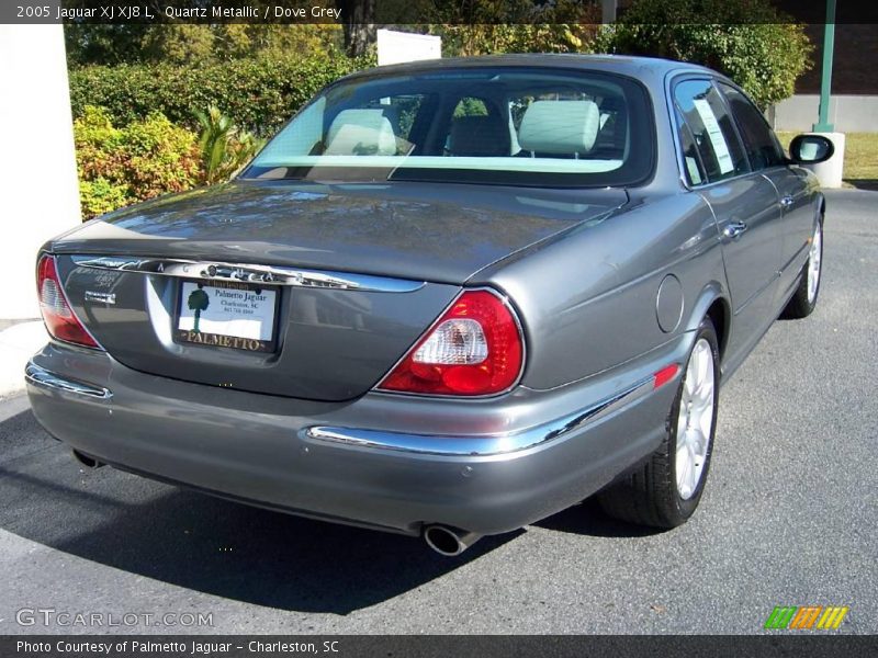 Quartz Metallic / Dove Grey 2005 Jaguar XJ XJ8 L