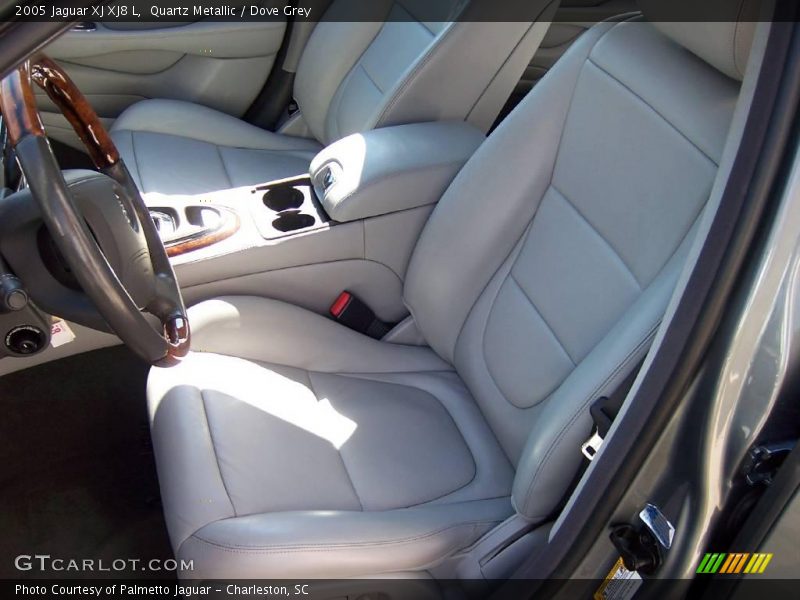 Quartz Metallic / Dove Grey 2005 Jaguar XJ XJ8 L