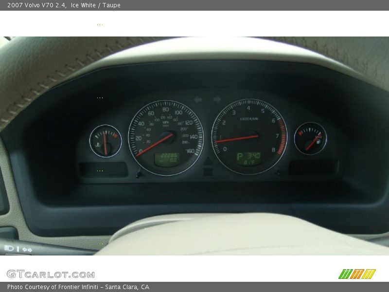 Ice White / Taupe 2007 Volvo V70 2.4