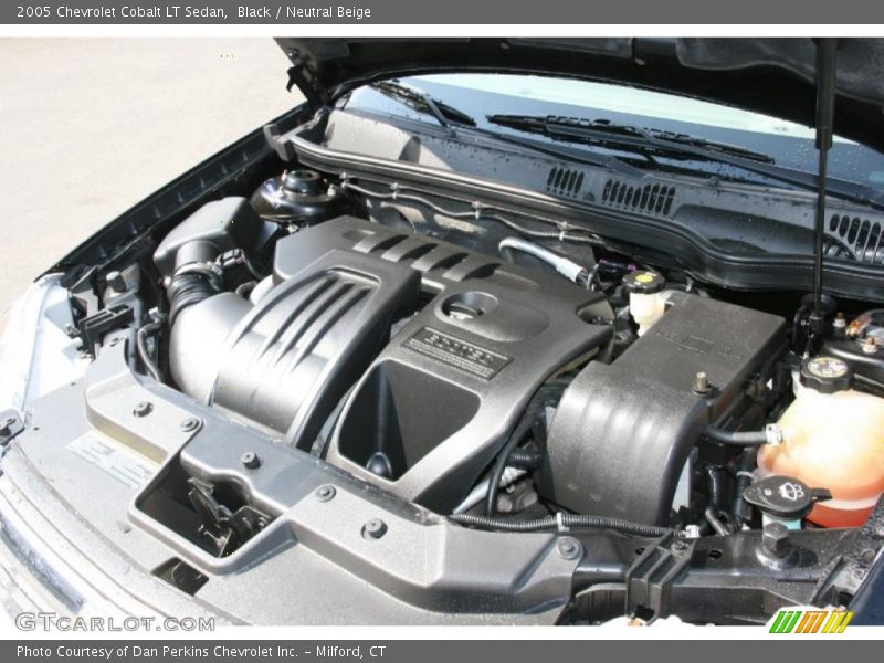 Black / Neutral Beige 2005 Chevrolet Cobalt LT Sedan
