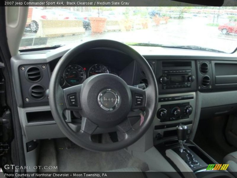 Black Clearcoat / Medium Slate Gray 2007 Jeep Commander Sport 4x4