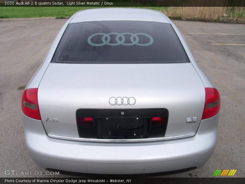 Light Silver Metallic / Onyx 2000 Audi A6 2.8 quattro Sedan