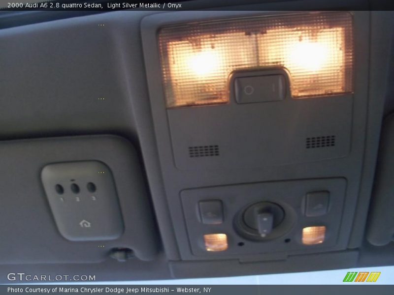 Light Silver Metallic / Onyx 2000 Audi A6 2.8 quattro Sedan