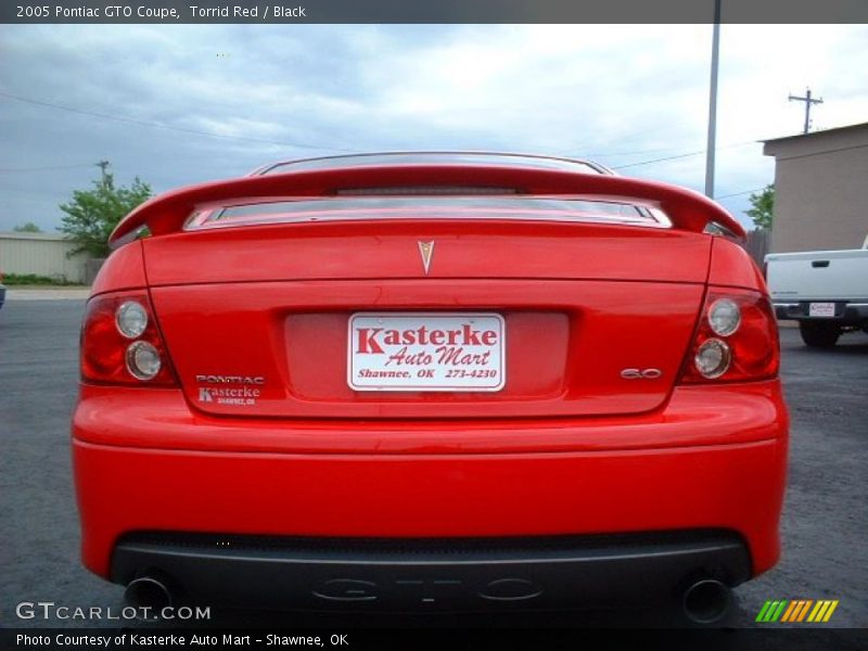 Torrid Red / Black 2005 Pontiac GTO Coupe