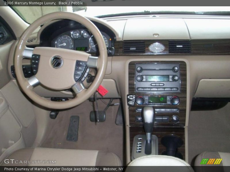 Black / Pebble 2006 Mercury Montego Luxury