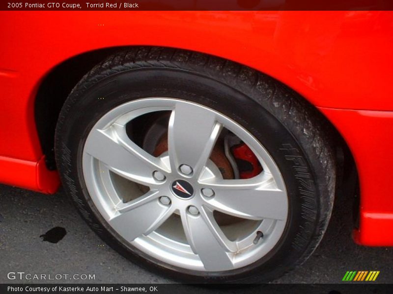 Torrid Red / Black 2005 Pontiac GTO Coupe