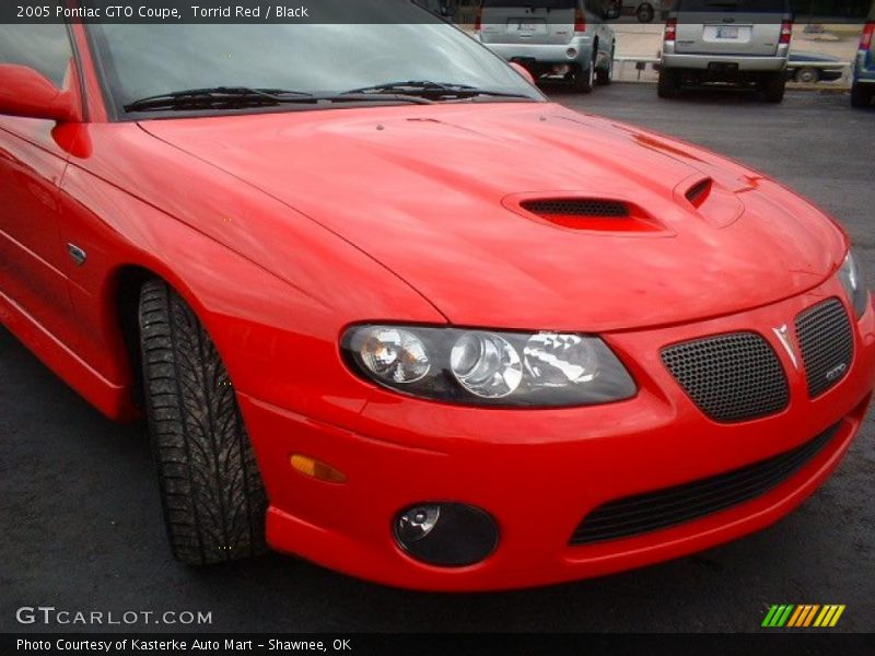 Torrid Red / Black 2005 Pontiac GTO Coupe