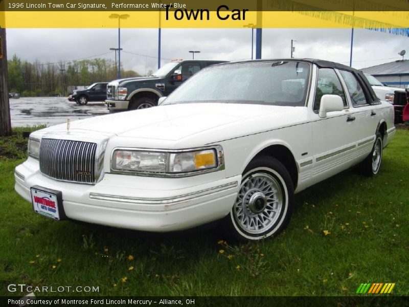 Performance White / Blue 1996 Lincoln Town Car Signature