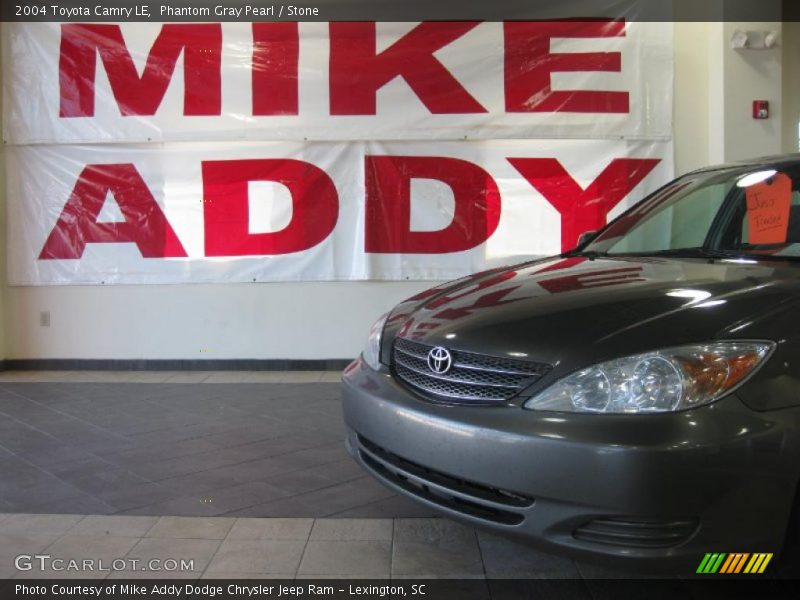 Phantom Gray Pearl / Stone 2004 Toyota Camry LE