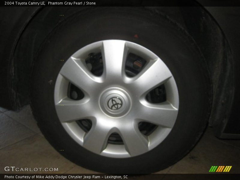 Phantom Gray Pearl / Stone 2004 Toyota Camry LE