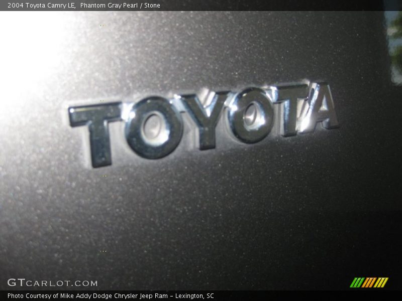 Phantom Gray Pearl / Stone 2004 Toyota Camry LE