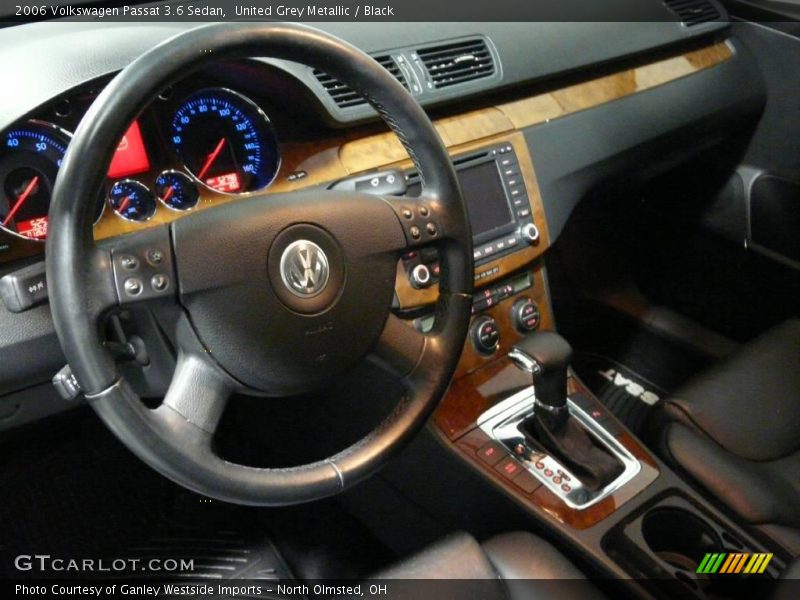 United Grey Metallic / Black 2006 Volkswagen Passat 3.6 Sedan