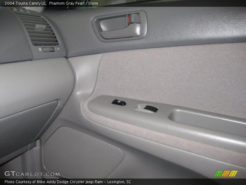 Phantom Gray Pearl / Stone 2004 Toyota Camry LE