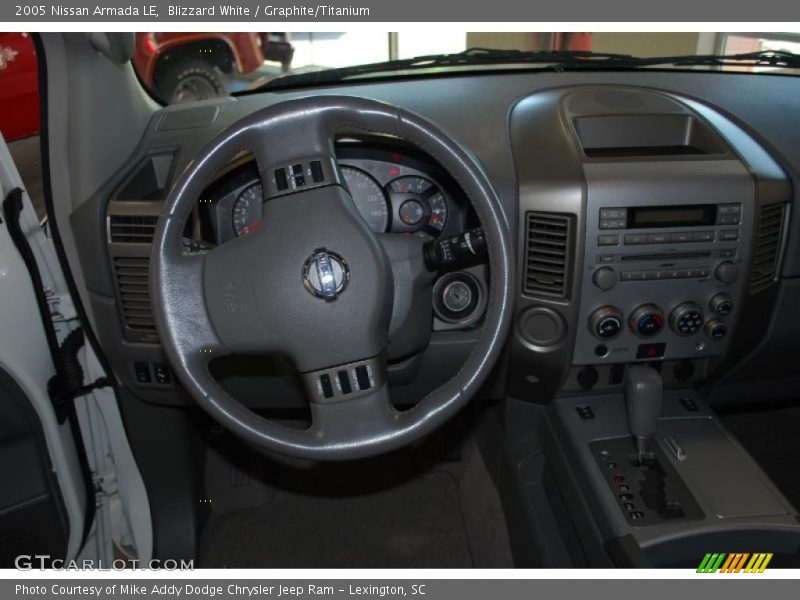 Blizzard White / Graphite/Titanium 2005 Nissan Armada LE