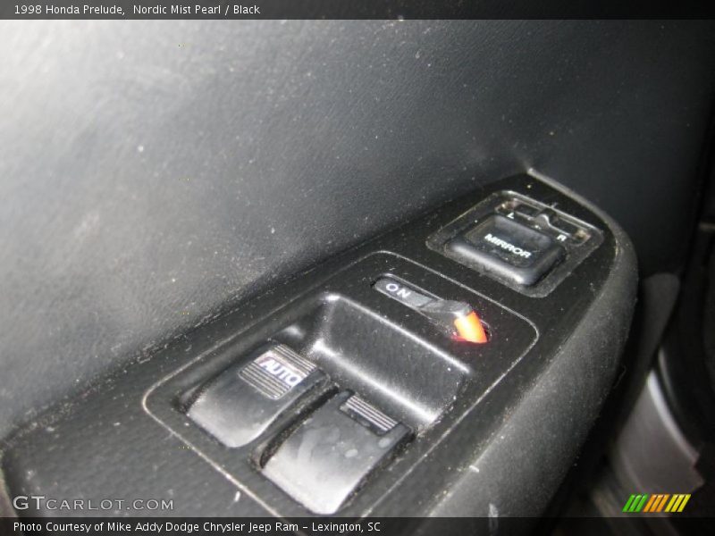 Nordic Mist Pearl / Black 1998 Honda Prelude