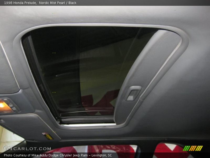 Nordic Mist Pearl / Black 1998 Honda Prelude