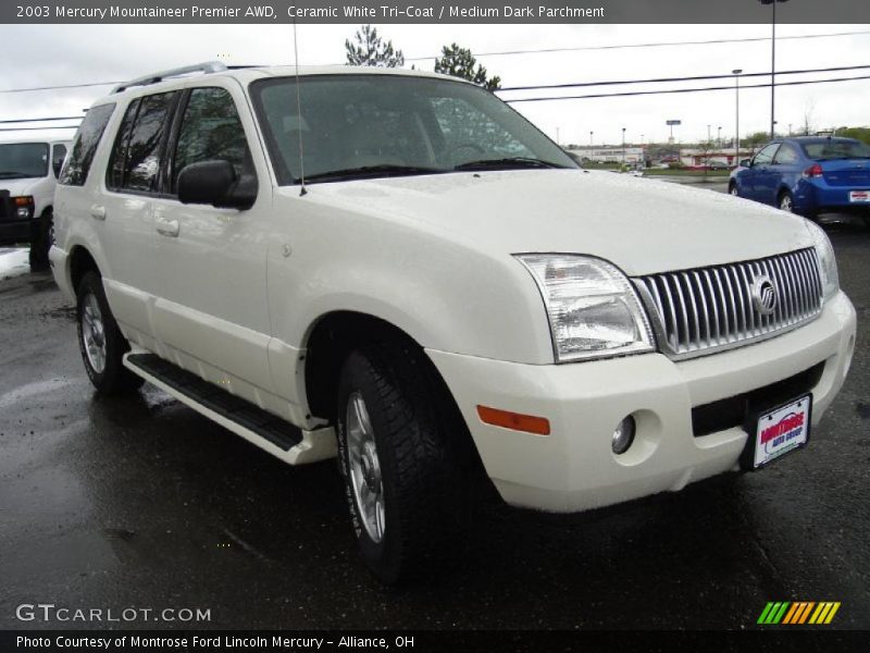 Ceramic White Tri-Coat / Medium Dark Parchment 2003 Mercury Mountaineer Premier AWD