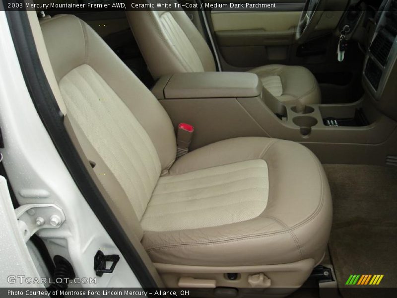 Ceramic White Tri-Coat / Medium Dark Parchment 2003 Mercury Mountaineer Premier AWD