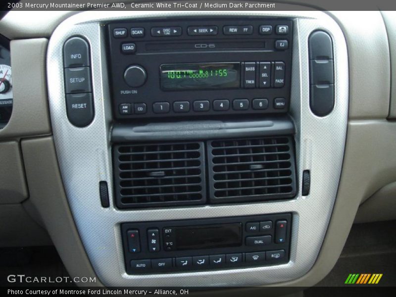 Ceramic White Tri-Coat / Medium Dark Parchment 2003 Mercury Mountaineer Premier AWD