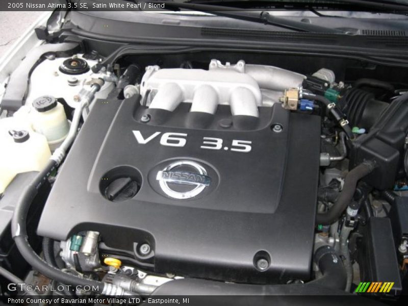 Satin White Pearl / Blond 2005 Nissan Altima 3.5 SE