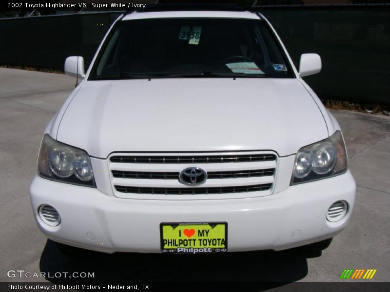 Super White / Ivory 2002 Toyota Highlander V6
