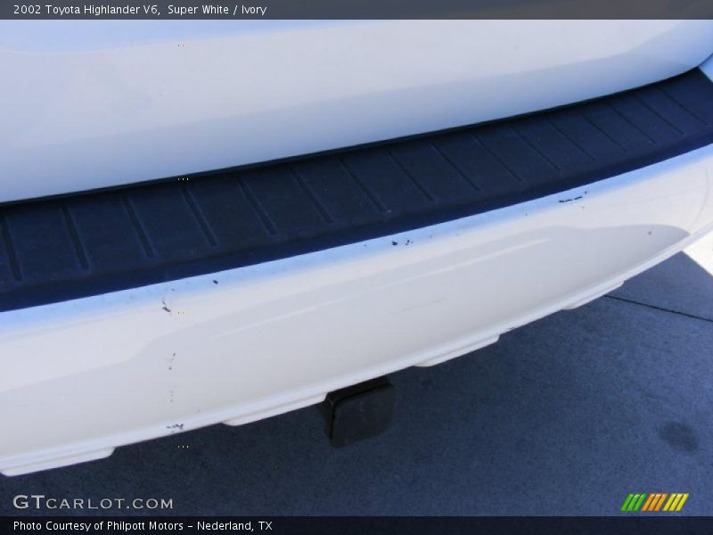 Super White / Ivory 2002 Toyota Highlander V6