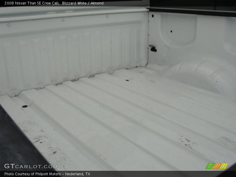 Blizzard White / Almond 2008 Nissan Titan SE Crew Cab