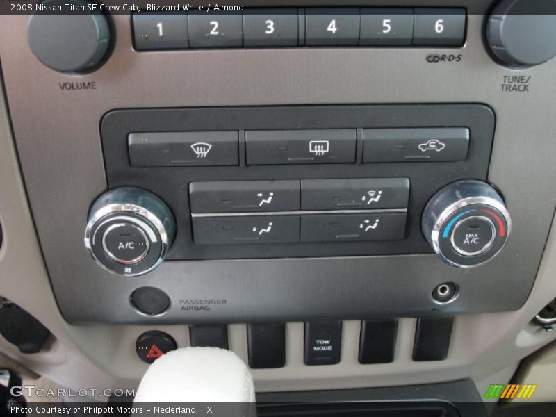 Blizzard White / Almond 2008 Nissan Titan SE Crew Cab