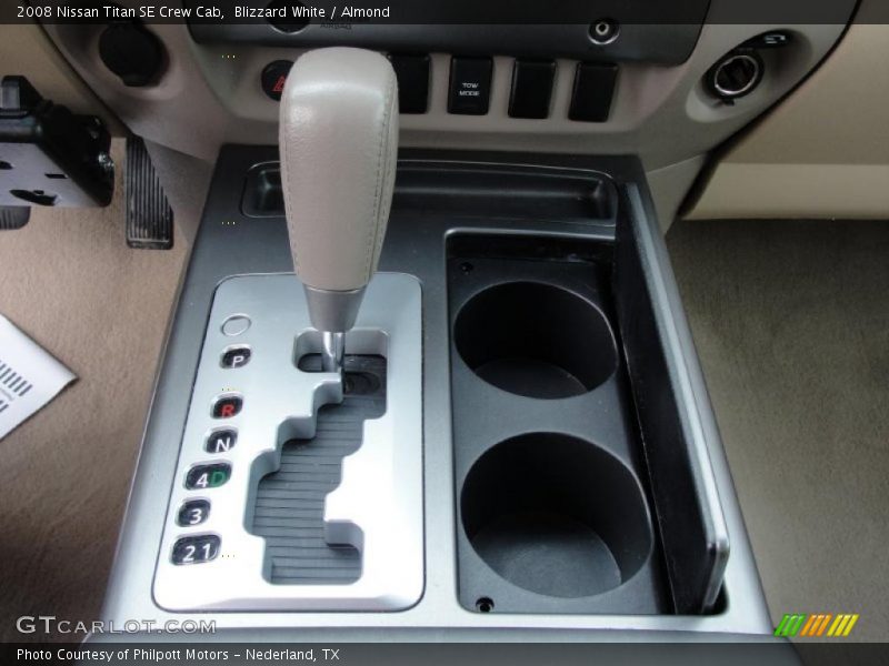 Blizzard White / Almond 2008 Nissan Titan SE Crew Cab