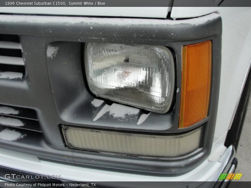 Summit White / Blue 1996 Chevrolet Suburban C1500