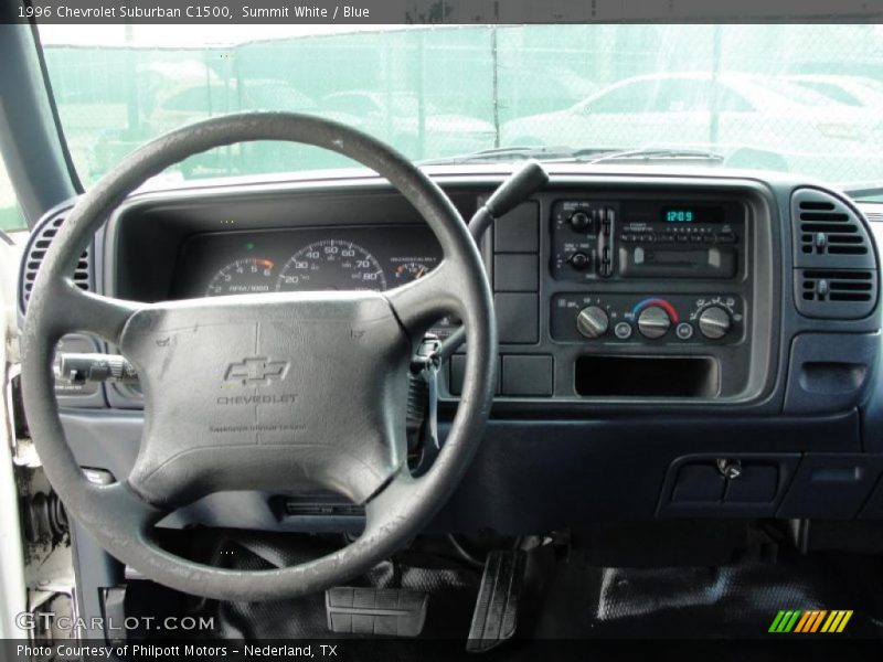 Summit White / Blue 1996 Chevrolet Suburban C1500
