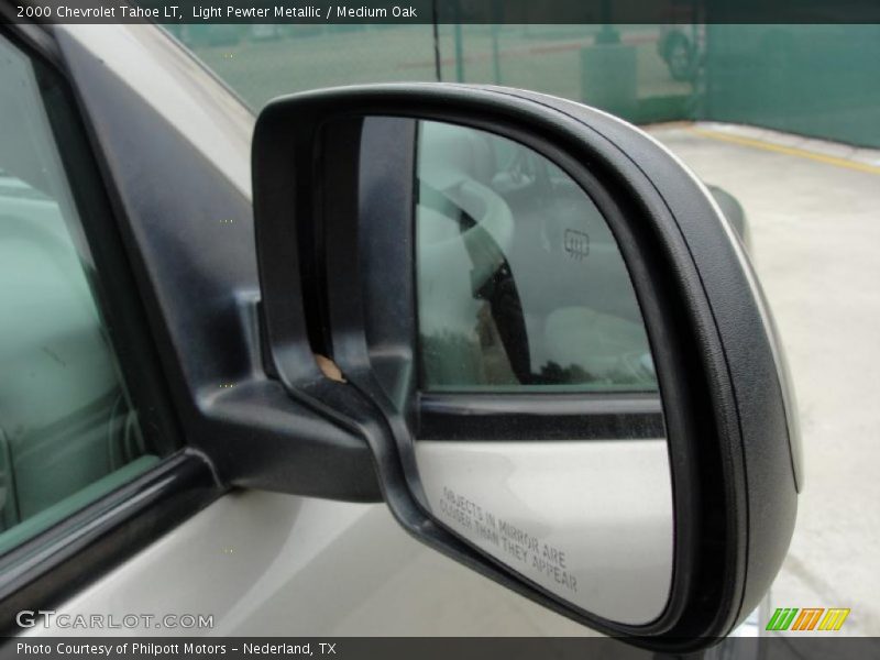 Light Pewter Metallic / Medium Oak 2000 Chevrolet Tahoe LT